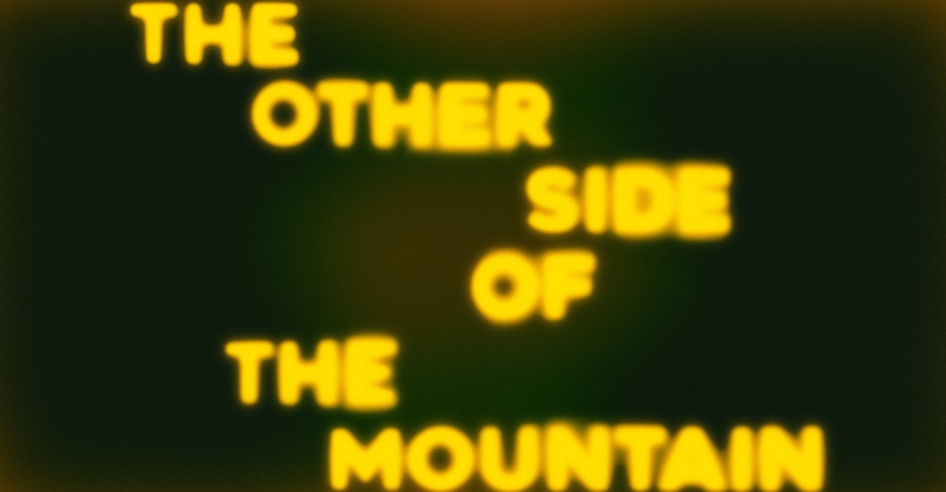 Vuoren toisella puolen / The Other Side of the Mountain
